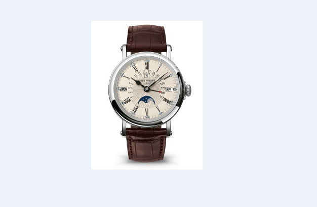 百达翡丽手表维修服务的维修好的腕表展示